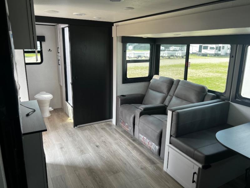 2026 Jayco Jay Feather 25RB, $ 56,110