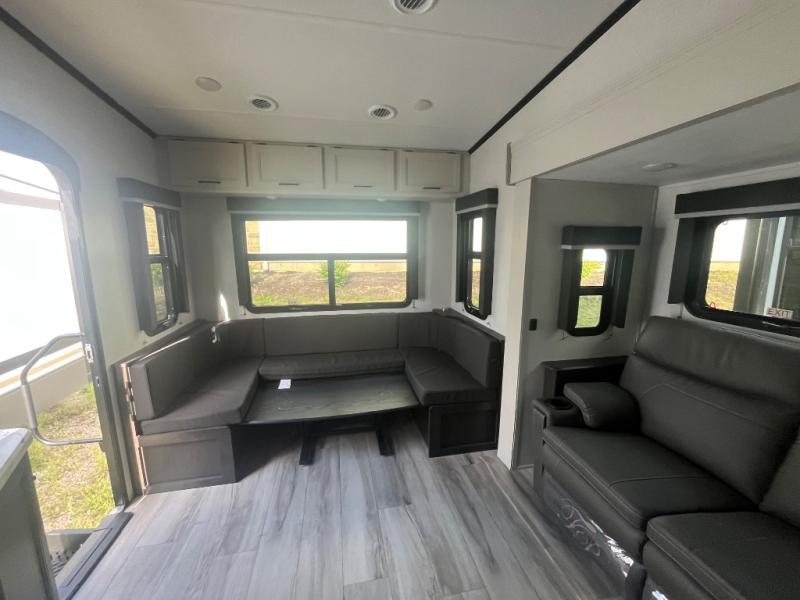 2026 Keystone Arcadia Select 25SRD, $ 48,301