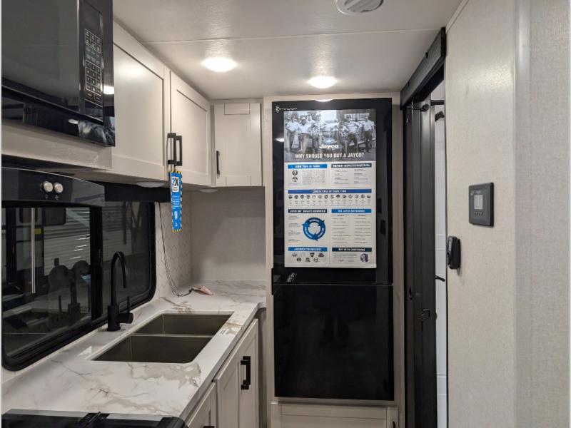2026 Jayco Jay Feather 19MRK, $ 50,641