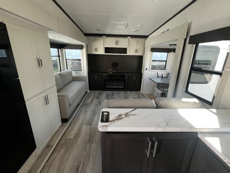 2026 Keystone Arcadia Super Lite 294SLRD, $ 55,999