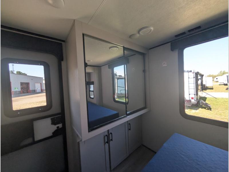 2026 Jayco Jay Feather 24FK, $ 57,481