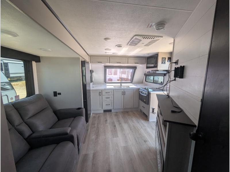 2026 Jayco Jay Feather 24FK, $ 57,481