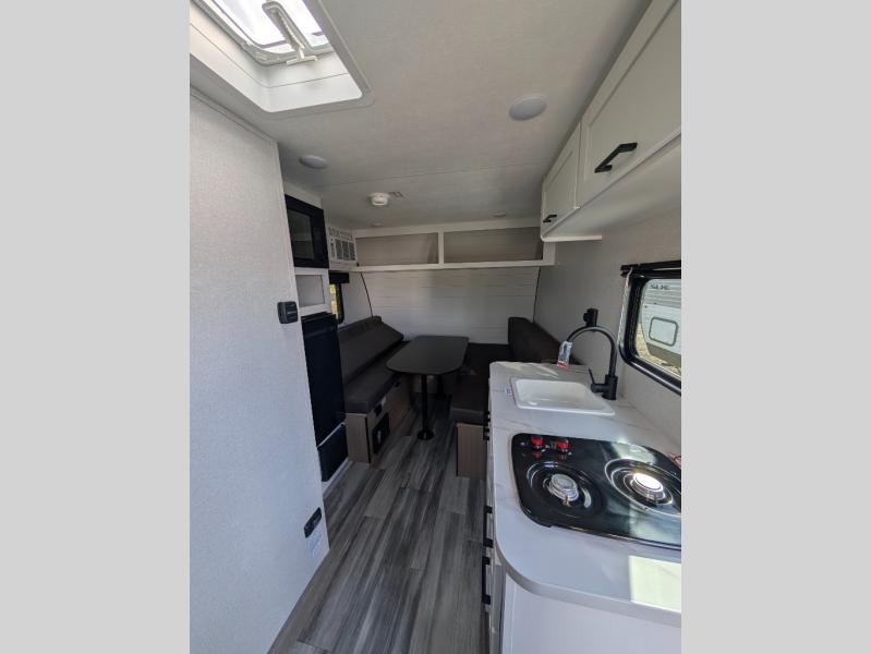 2026 Jayco Jay Flight SLX 140TB Sport Edition, $ 23,243