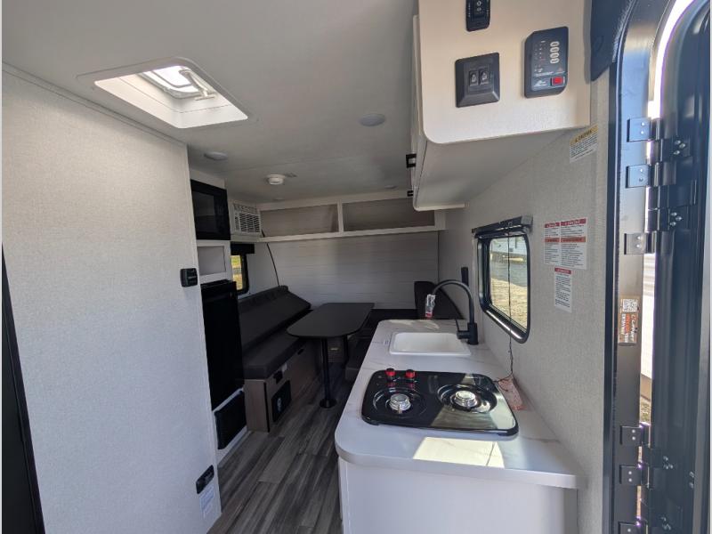 2026 Jayco Jay Flight SLX 140TB Sport Edition, $ 23,243