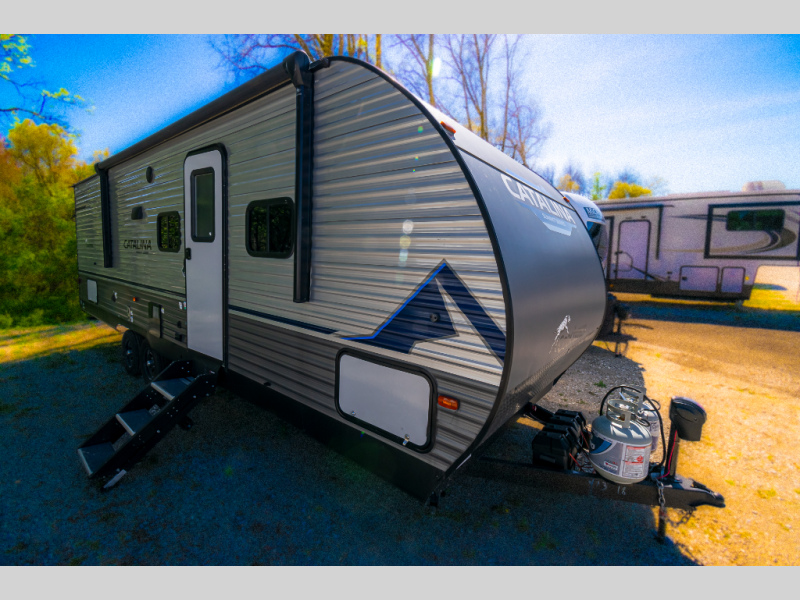 2023 Coachmen Catalina Summit Series 8 261BHS, $ 23,990