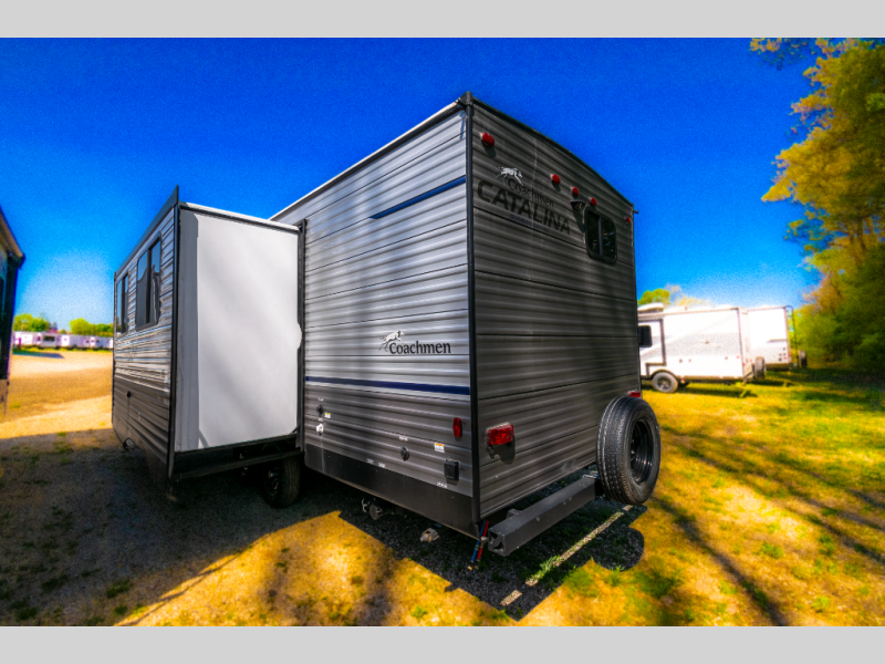 2023 Coachmen Catalina Summit Series 8 261BHS, $ 23,990