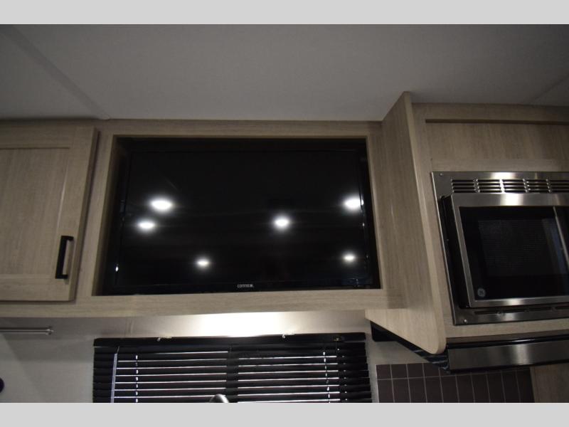 2025 Forest River Aurora 24RBS, $ 23,990