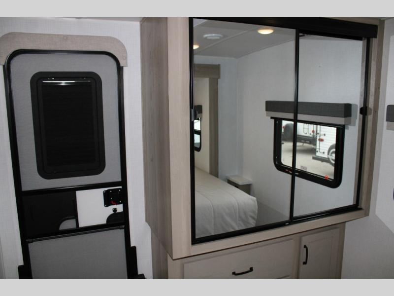 2025 Forest River Rockwood Mini Lite 2516S, $ 52,600