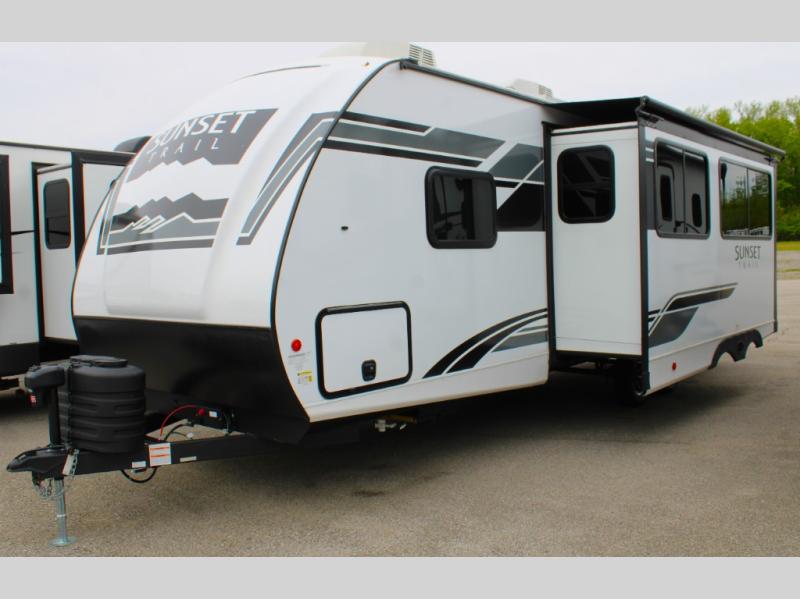 2025 CrossRoads Sunset Trail Super Lite SS253RB, $ 34,995