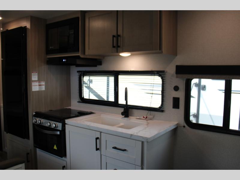 2026 Starcraft Autumn Ridge 26DB, $ 17,995