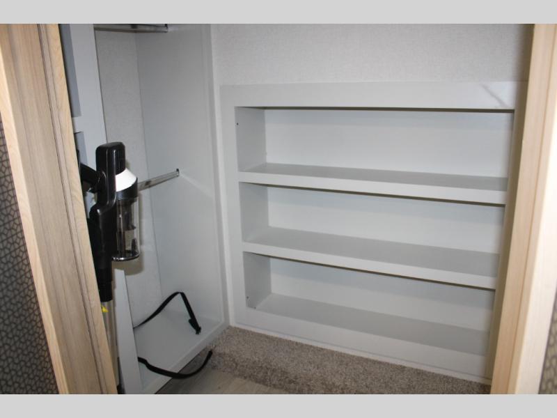 2026 Forest River Sierra 3900HBLR, $ 103,089