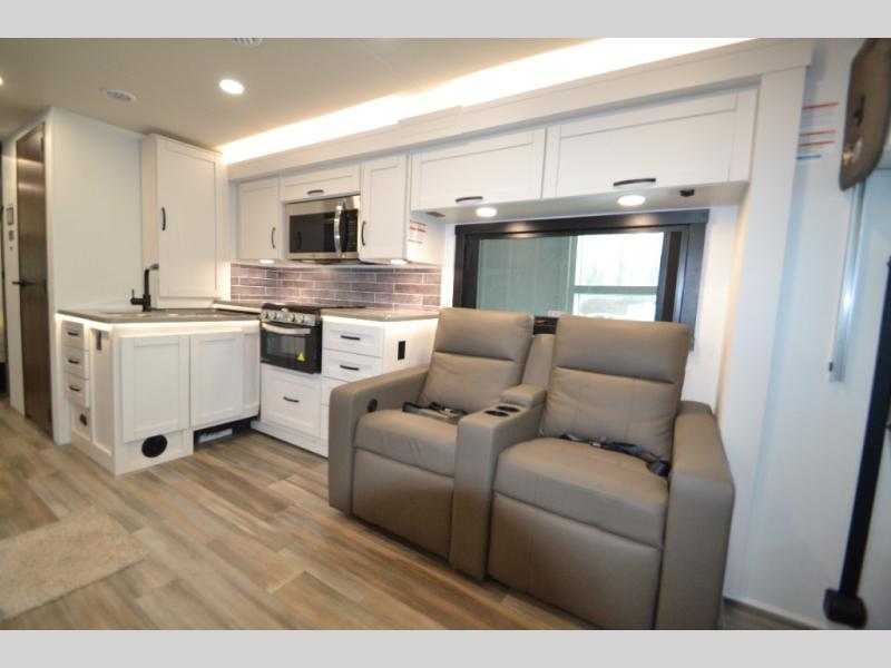2026 Jayco Precept 31UL, $ 251,590