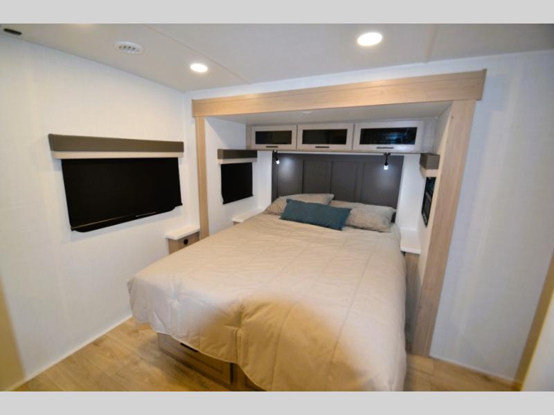 2026 Forest River Flagstaff Super Lite 26FKBS, $ 55,691