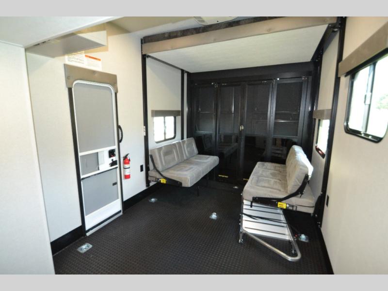 2026 Jayco Seismic 413, $ 142,486