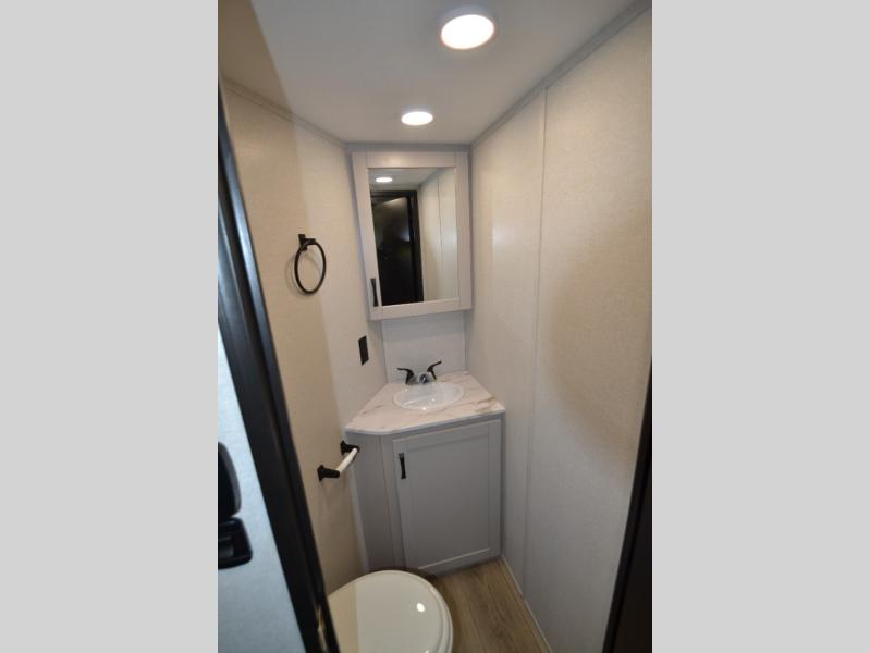 2026 Jayco Seismic 413, $ 142,486