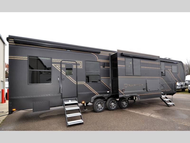 2026 Keystone Raptor 441HB, $ 198,436