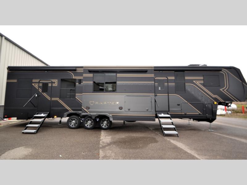 2026 Keystone Raptor 441HB, $ 198,436