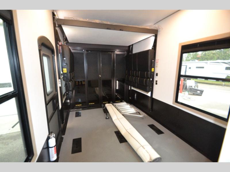 2026 Keystone Raptor 441HB, $ 198,436