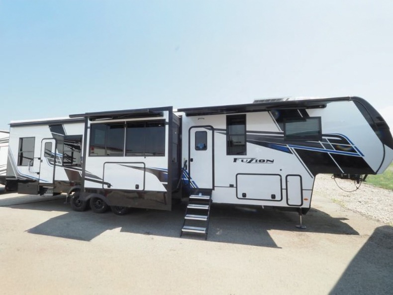 2025 Keystone Fuzion 419, $ 119,999