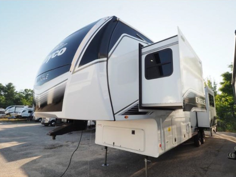 2026 Jayco Eagle 365UKTS, $ 104,530