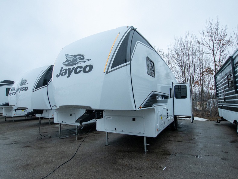 2026 Jayco Eagle SLE 28BHU, $ 62,934