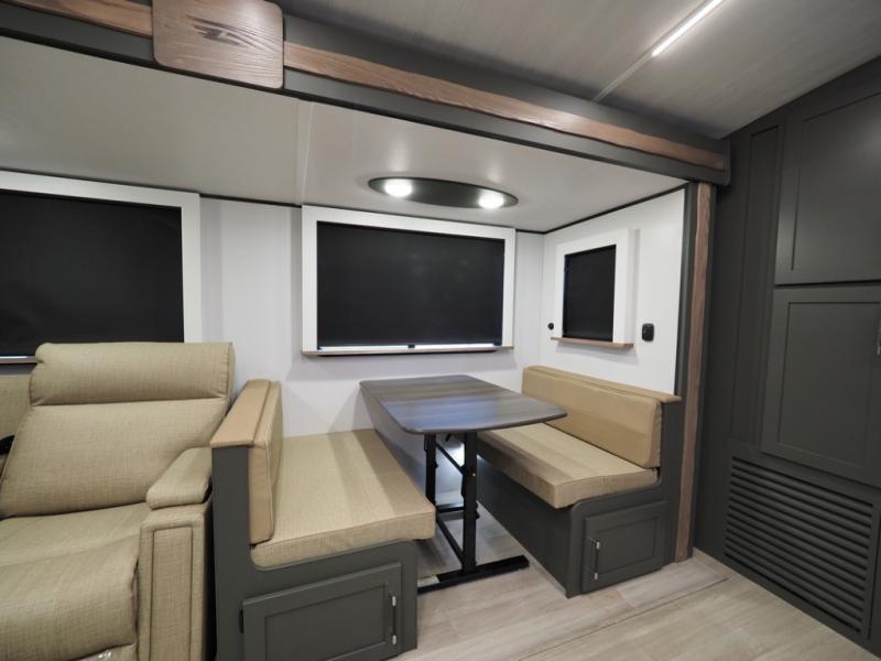 2026 Keystone Bullet Premium 330BKQ, $ 67,044