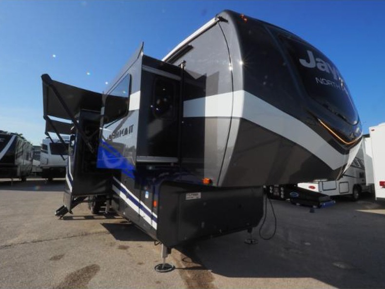 2026 Jayco North Point 382FLRB, $ 168,047