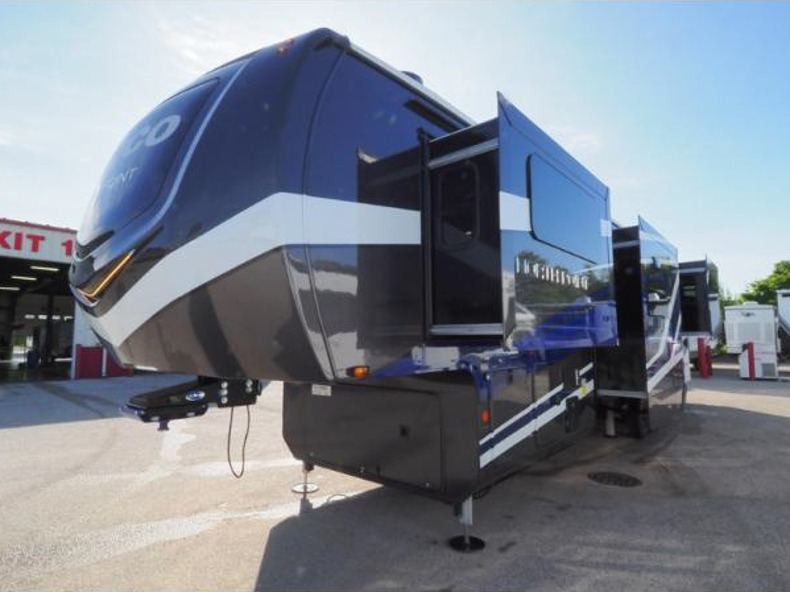 2026 Jayco North Point 382FLRB, $ 168,047