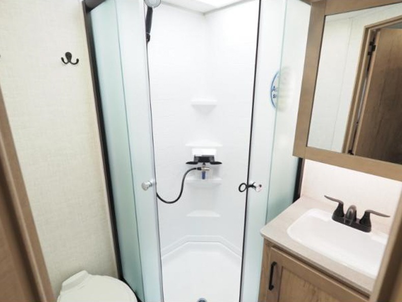 2022 Ember Overland Series 171FB, $ 29,999
