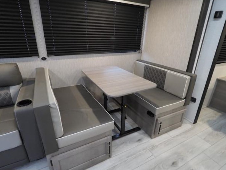 2025 Keystone Hideout 24RBS, $ 23,999