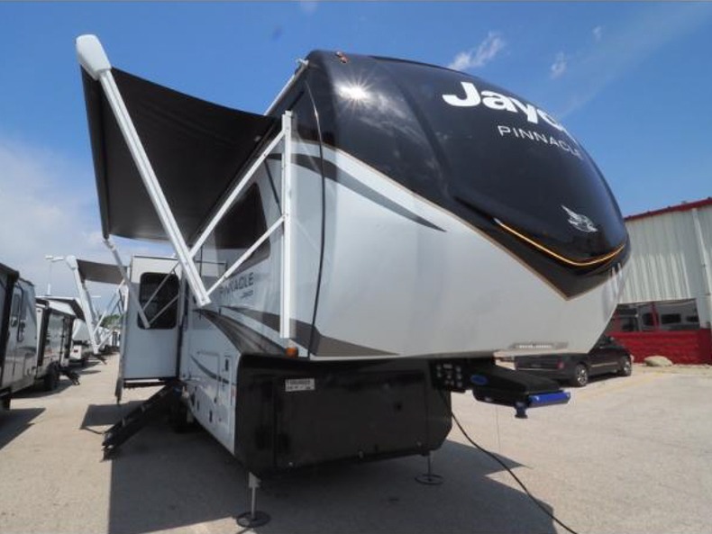 2026 Jayco Pinnacle 32RLTS, $ 94,999