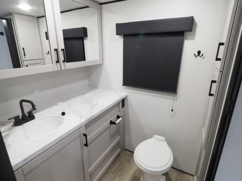 2026 Jayco Jay Feather 25RB, $ 55,622