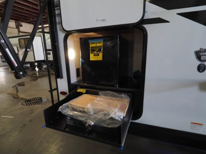 2026 Jayco Jay Feather 25RB, $ 55,622
