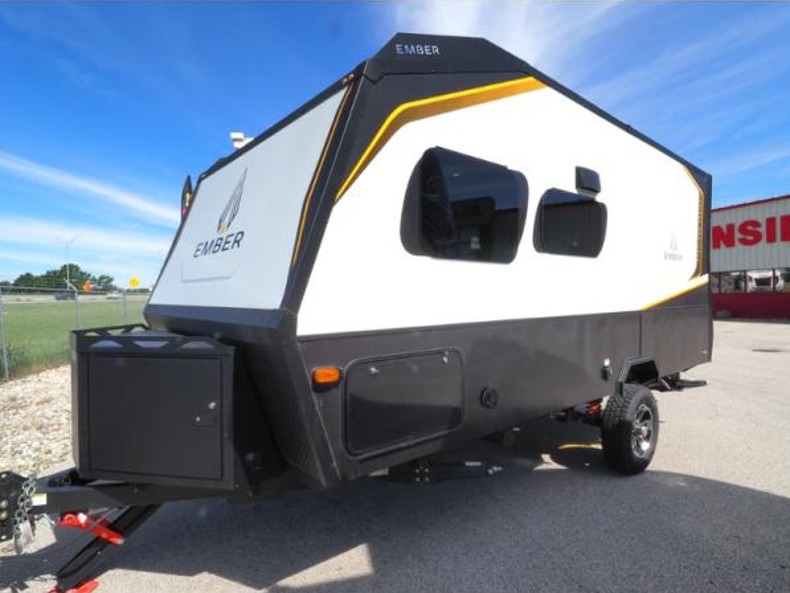 2022 Ember Overland Series 170MRB, $ 29,999