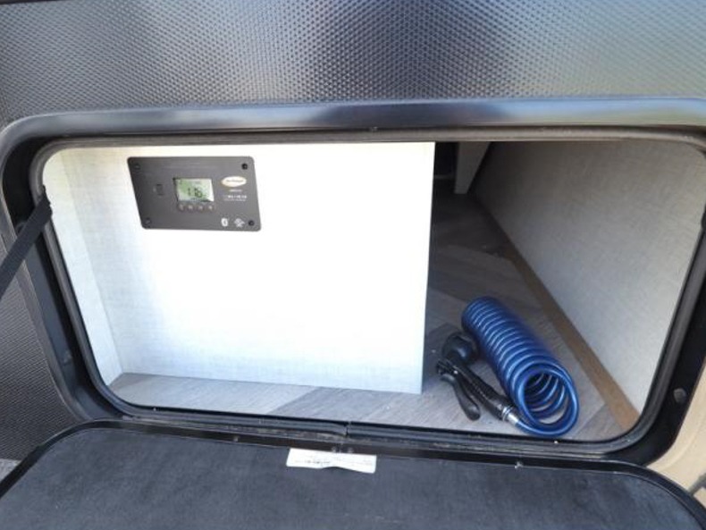 2022 Ember Overland Series 170MRB, $ 29,999