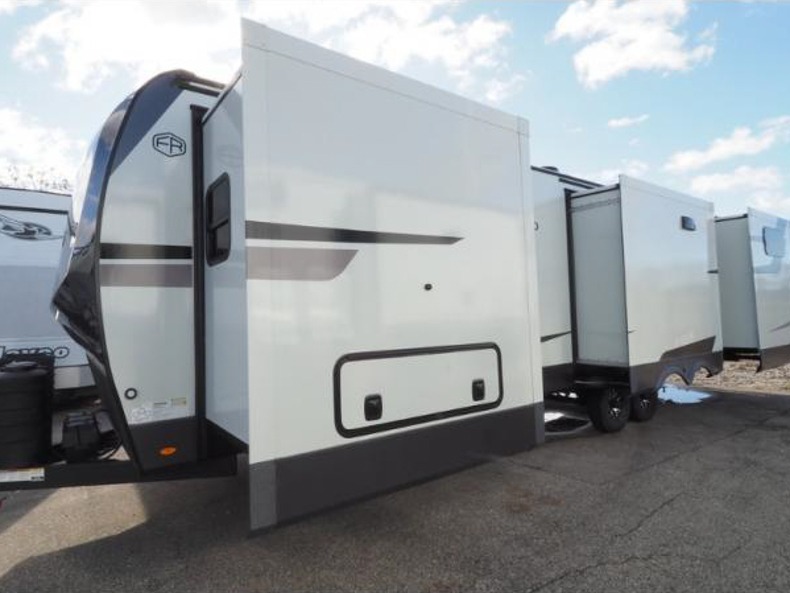 2026 Forest River Rockwood Signature Travel Traile, $ 79,056