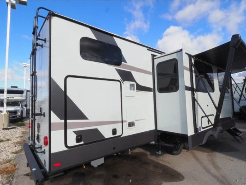 2026 Forest River Rockwood Signature Travel Traile, $ 79,056