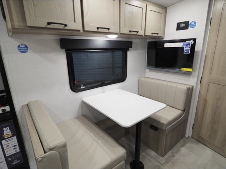 2025 Forest River Rockwood Geo Pro G19FD, $ 33,703