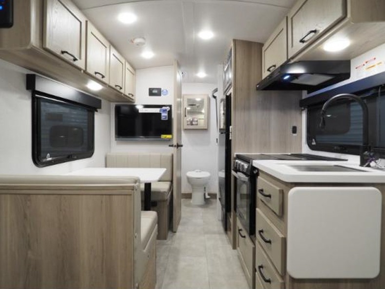 2025 Forest River Rockwood Geo Pro G19FD, $ 33,703