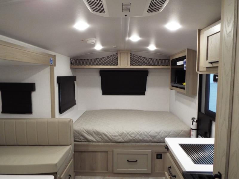 2025 Forest River Rockwood Geo Pro G20BH, $ 37,181