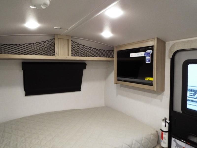 2025 Forest River Rockwood Geo Pro G20BH, $ 37,181