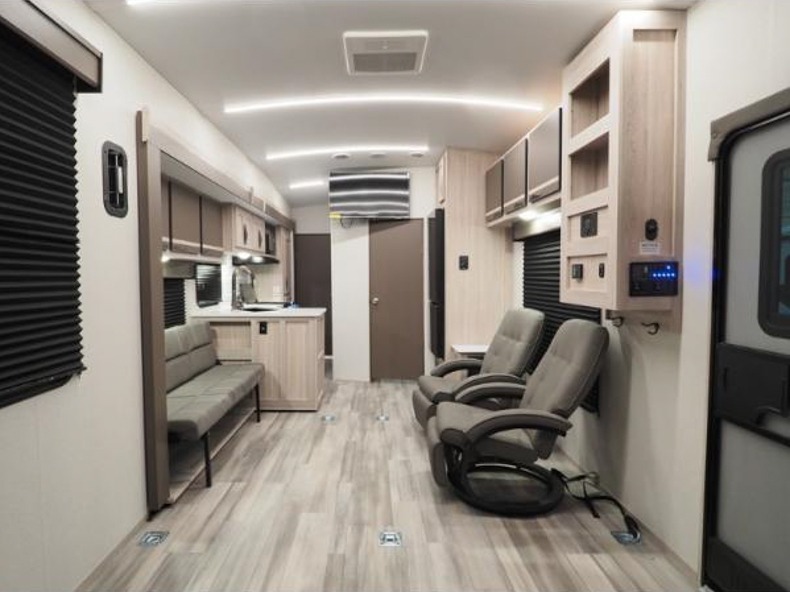 2025 Cruiser RV Stryker ST-2916, $ 87,475