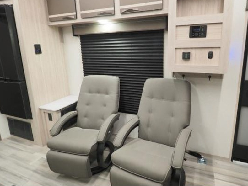 2025 Cruiser RV Stryker ST-2916, $ 87,475