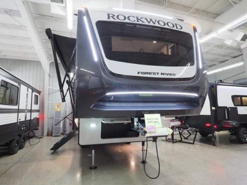 2026 Forest River Rockwood Signature Fifth Wheel 2, $ 77,576