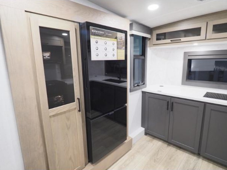 2026 Forest River Rockwood Signature Fifth Wheel 2, $ 77,576