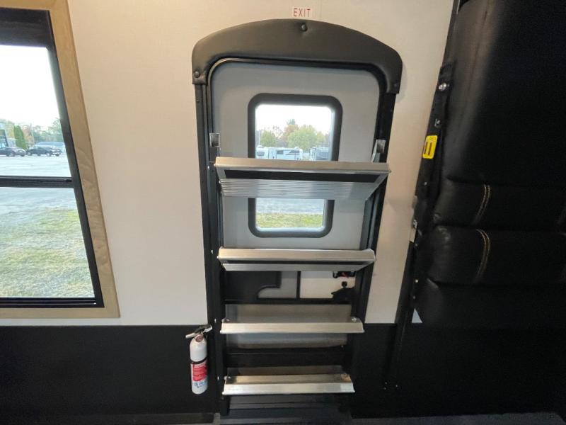 2026 Keystone Raptor 441HB, $ 189,173