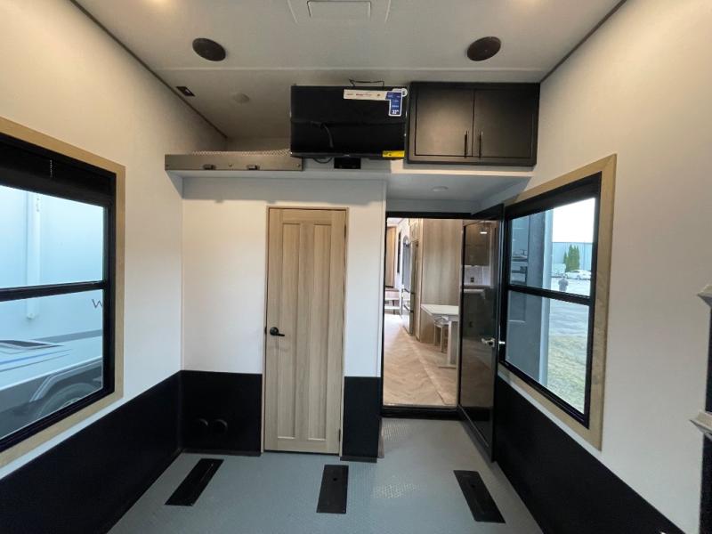 2026 Keystone Raptor 441HB, $ 189,173