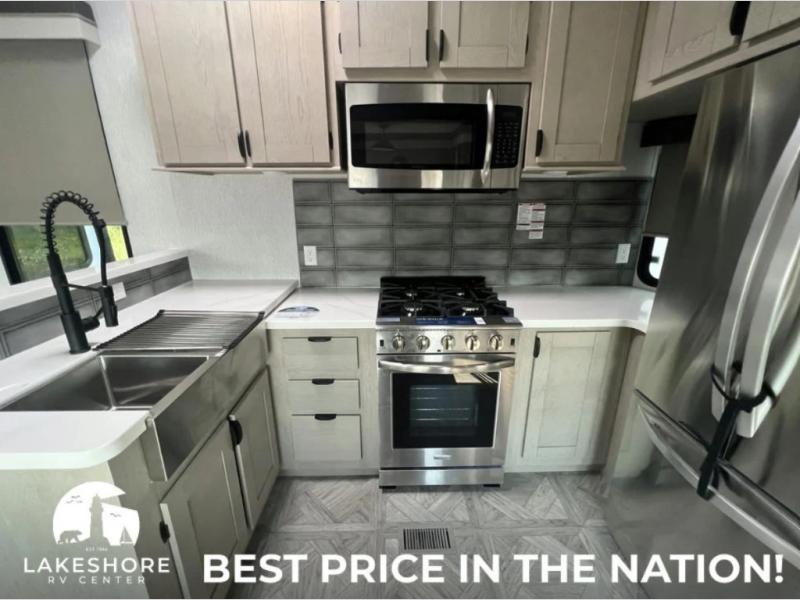 2024 Forest River Wildwood Grand Lodge 42FK, $ 96,347