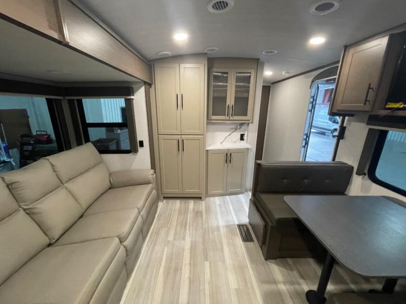 2026 Keystone Cougar Half-Ton (Travel Trailer) 25M, $ 55,202