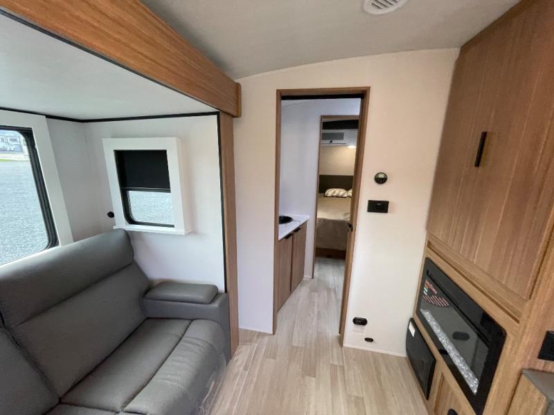 2026 Keystone Passport Super Lite (East) 2450RK, $ 42,429